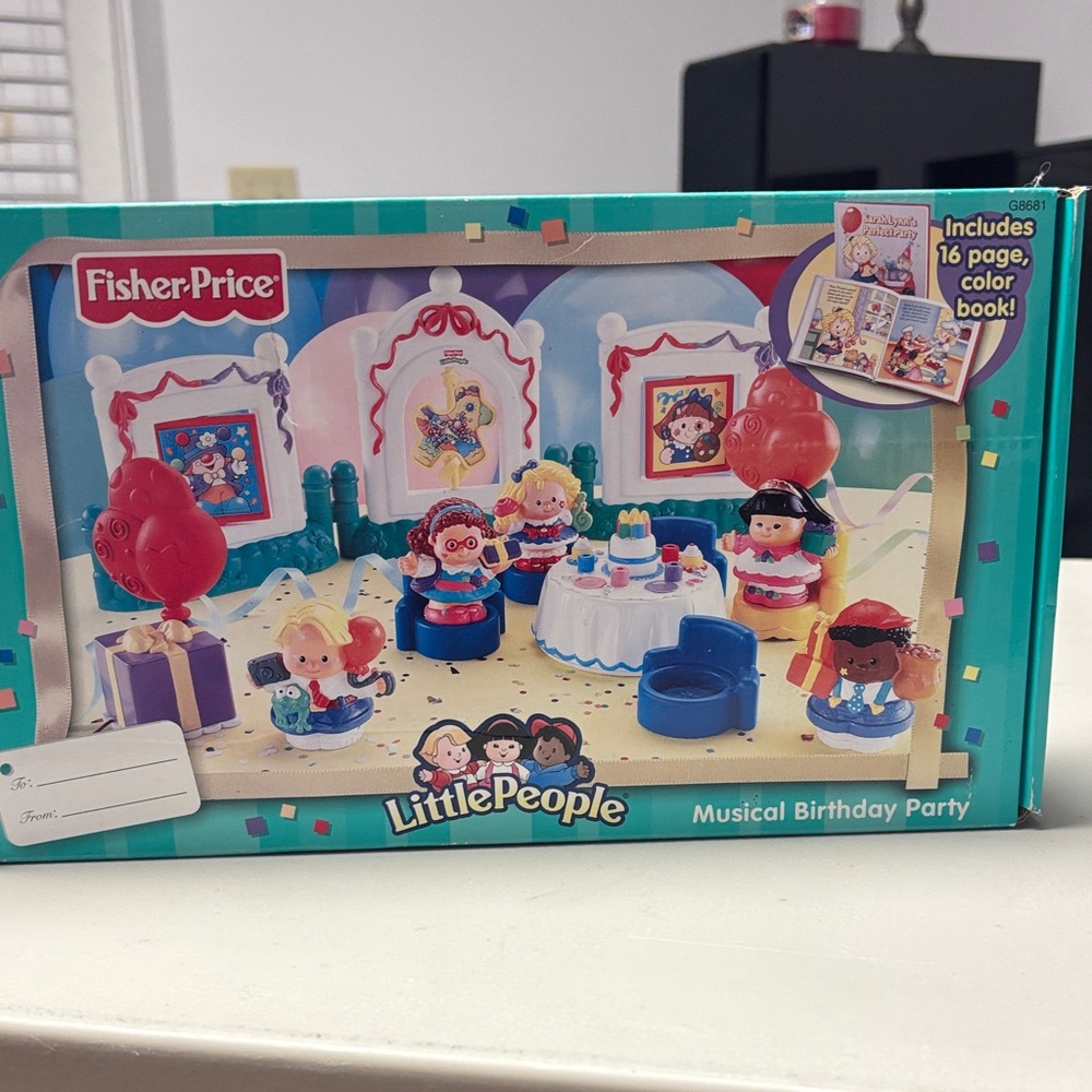 Fisher-Price Little People Musical Party Set with Red and Blue
